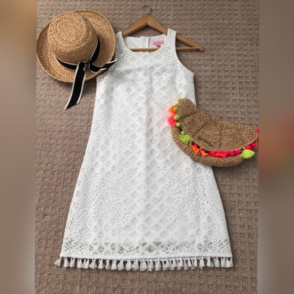 Lilly Pulitzer Dresses & Skirts - Lilly Pulitzer NWT Marquette Shift White Dress XS